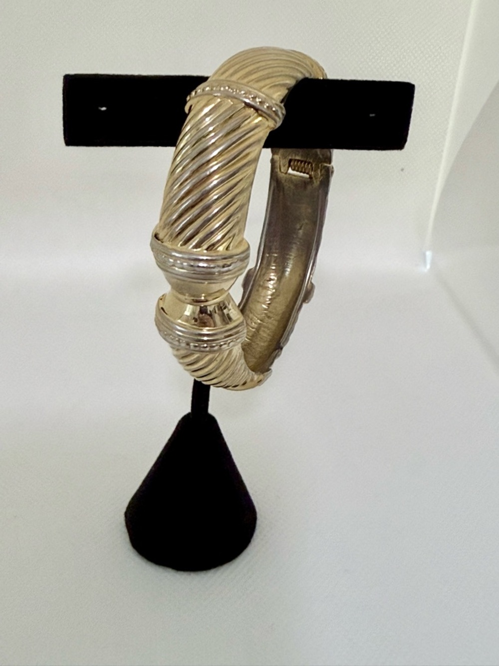 Vintage Etruscan Revival gold tone bangle bracelet magnetic closure